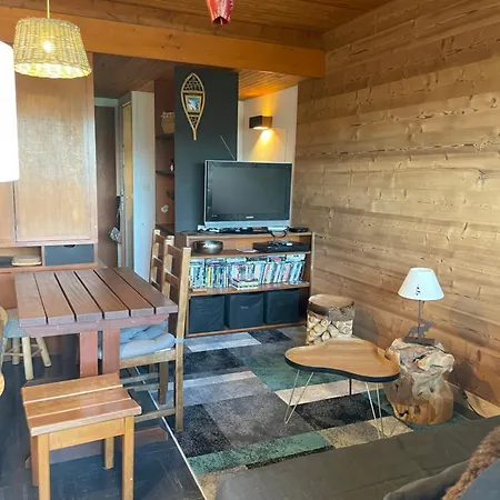 Le Joy - Le Quaire - 5 Pers Apartment